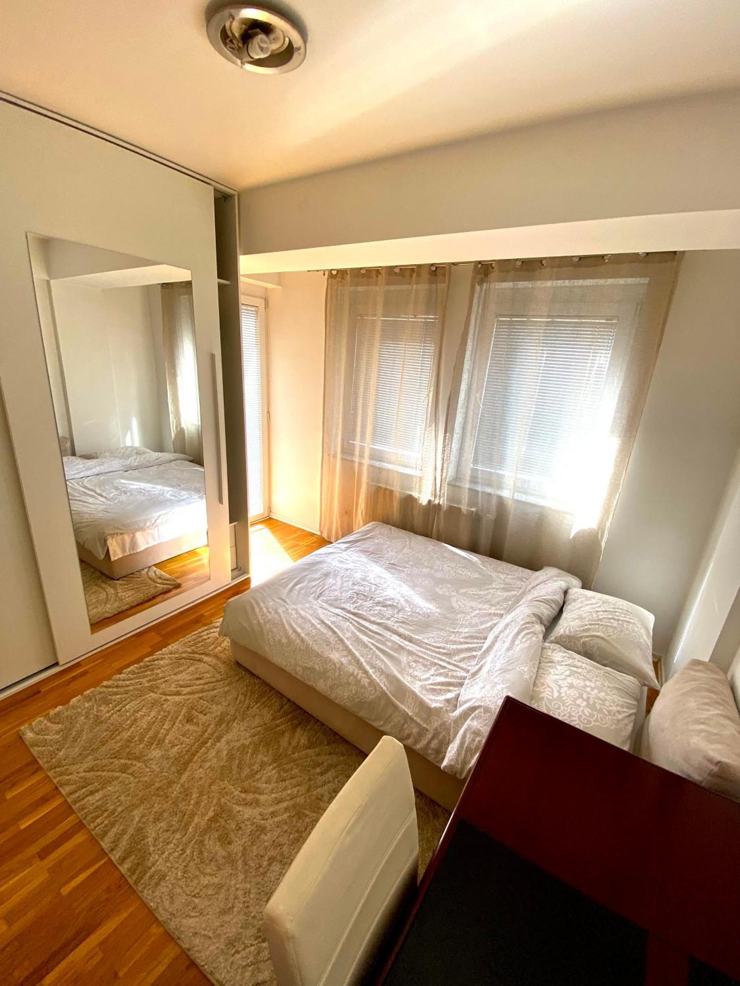Kent Apartments 普里什蒂纳 外观 照片