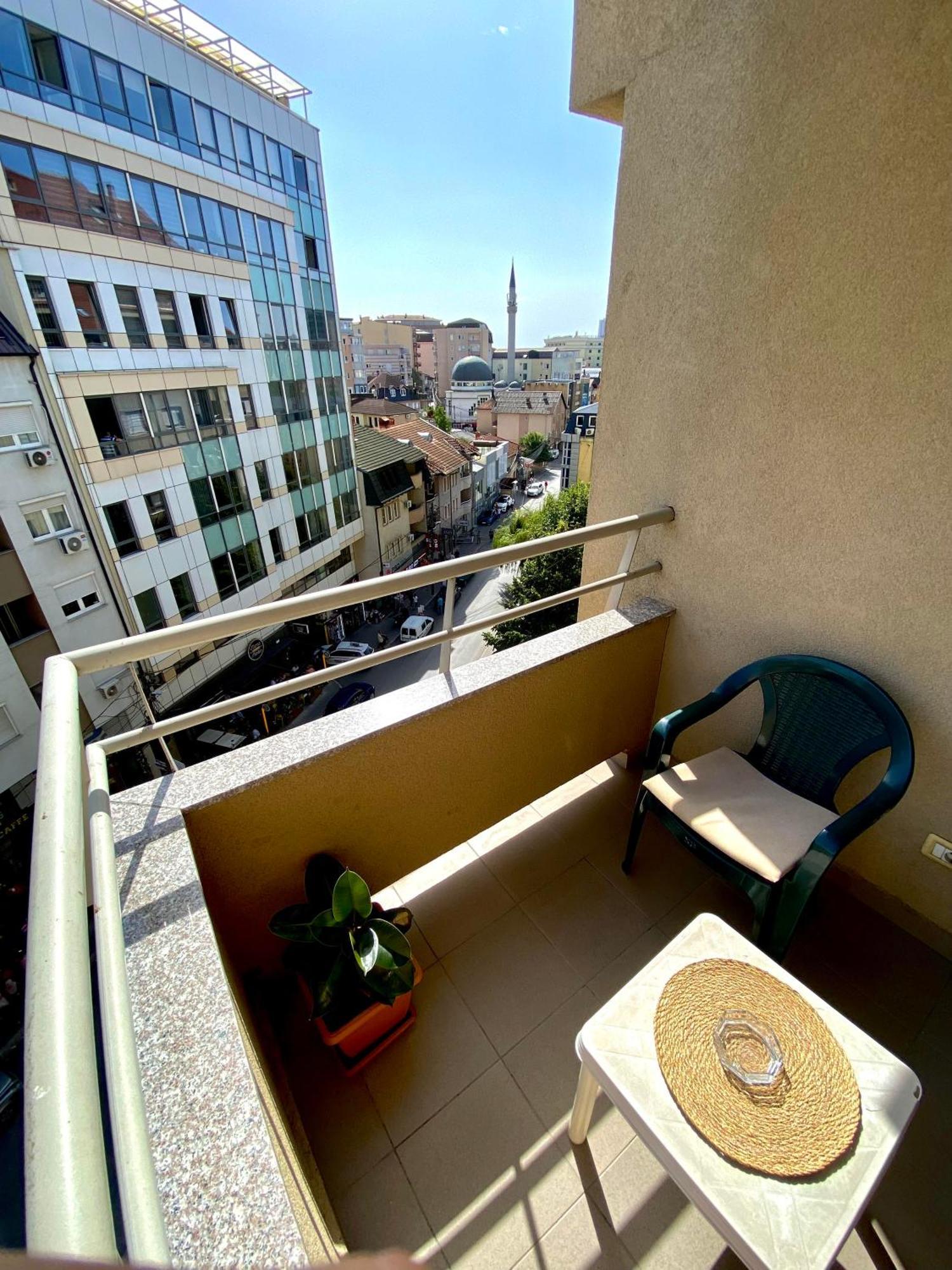 Kent Apartments 普里什蒂纳 外观 照片